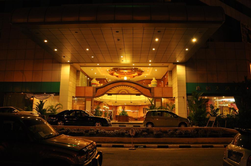 Tang Dynasty Hotel Kota Kinabalu Exterior foto